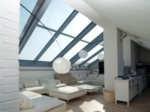 Výjimečné střešní okno Solara s opravdu velkými posuvnými plochami