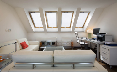 Střešní okna VELUX zajistí dostatek denního světla a čerstvého vzduchu 