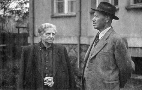 František Tošovský (1880–1960) se svojí ženou, nedatováno (soukromý archiv L. Kapla)